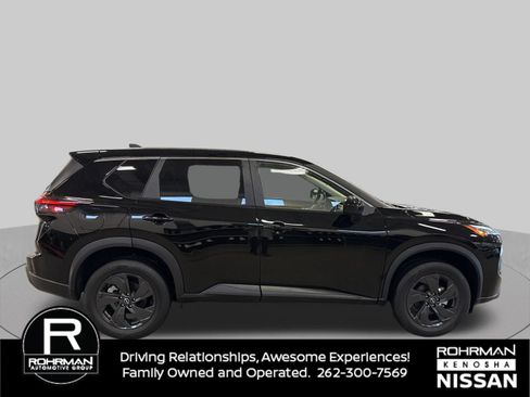 Used 2026 Nissan Rogue SV AWD/4WD image 6
