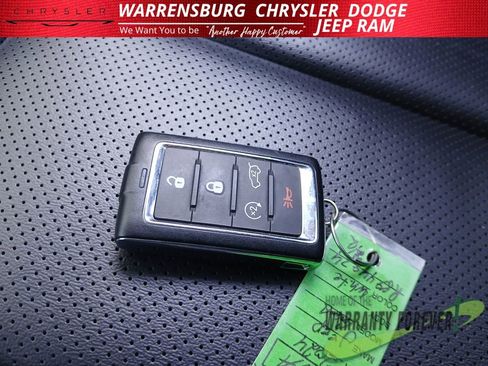 Used 2024 Jeep Grand Cherokee Limited w/ Luxury Tech Group II AWD/4WD image 26