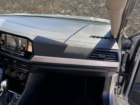 Used 2020 Volkswagen Jetta S FWD image 14