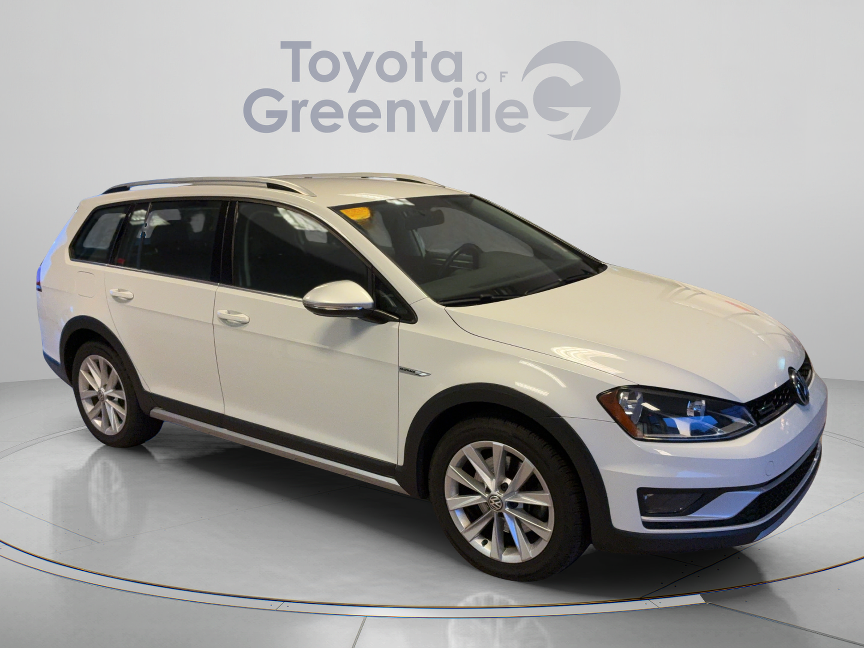 Used 2017 Volkswagen Golf Alltrack S AWD/4WD image 8