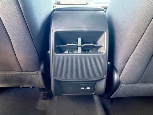 New 2026 Jeep Cherokee Laredo image 24