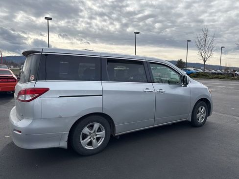Used 2013 Nissan Quest SV w/ Value Cargo Pkg image 2