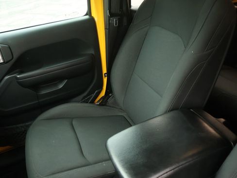 Used 2019 Jeep Wrangler Unlimited Sport S AWD/4WD image 21