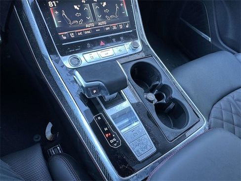 New 2026 Audi Q8 Prestige image 12