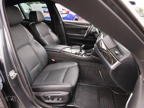 Used 2016 BMW 550i xDrive Sedan AWD/4WD image 30