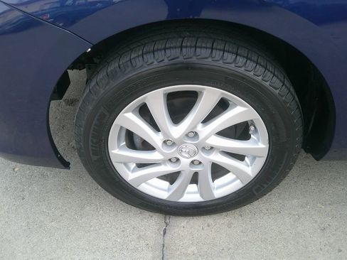 Used 2012 MAZDA MAZDA3 i Touring image 18