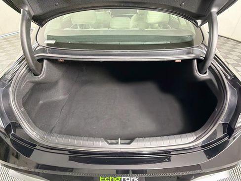 Used 2025 Hyundai Sonata SEL FWD image 28