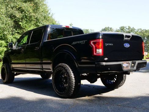 Used 2017 Ford F150 XLT w/ Equipment Group 302A Luxury AWD/4WD image 7