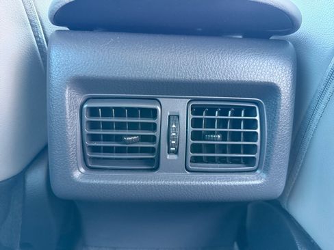 Used 2023 Toyota Camry SE w/ Audio Upgrade Package FWD image 30