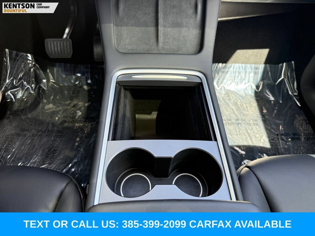 Used 2023 Tesla Model Y Long Range AWD/4WD image 17