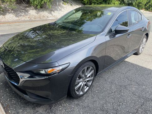 Used 2021 MAZDA MAZDA3 s AWD/4WD image 3