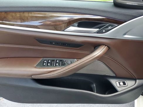 Used 2020 BMW M550i xDrive w/ Executive Package AWD/4WD image 17