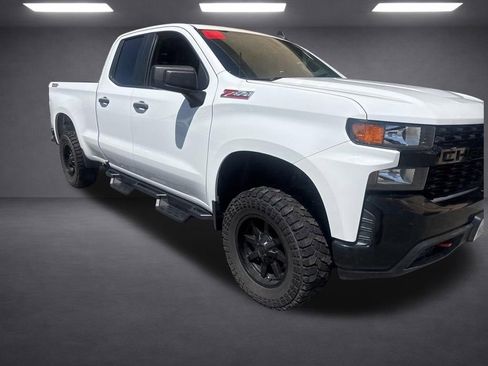 Used 2019 Chevrolet Silverado 1500 Custom Trail Boss w/ Custom Convenience Package AWD/4WD image 10