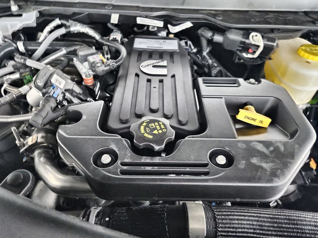 New 2026 RAM 2500 Warlock AWD/4WD image 33