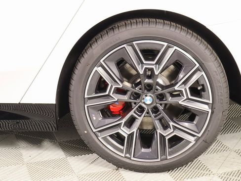 New 2025 BMW 530i w/ M Sport Package image 20