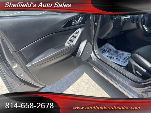 Used 2015 MAZDA MAZDA3 s Grand Touring FWD image 21