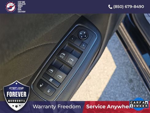 Used 2022 Dodge Charger SXT w/ Blacktop Package image 18