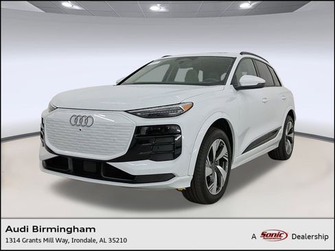 Used 2025 Audi Q6 e-tron Premium Plus image 1