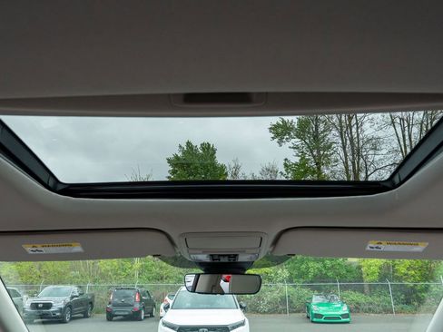 New 2026 Honda Odyssey EX-L image 23