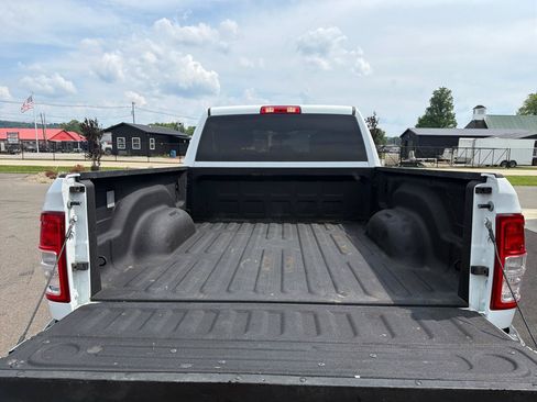 Used 2024 RAM 2500 Big Horn w/ Off Road Package AWD/4WD image 17
