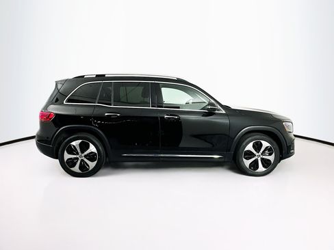 Used 2025 Mercedes-Benz GLB 250 image 10