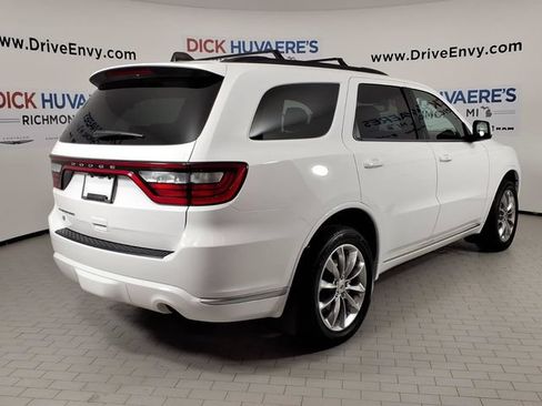 Used 2022 Dodge Durango SXT w/ Trailer Tow Group IV AWD/4WD image 4