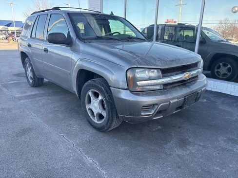 Used 2007 Chevrolet TrailBlazer LS w/ LS Preferred Equipment Group image 1