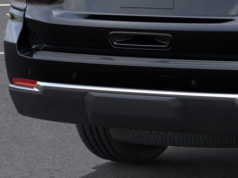 New 2026 Chevrolet Suburban LS w/ LS Custom Edition AWD/4WD image 14