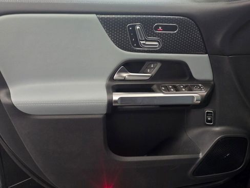 New 2026 Mercedes-Benz GLB 250 GLB 250 image 22