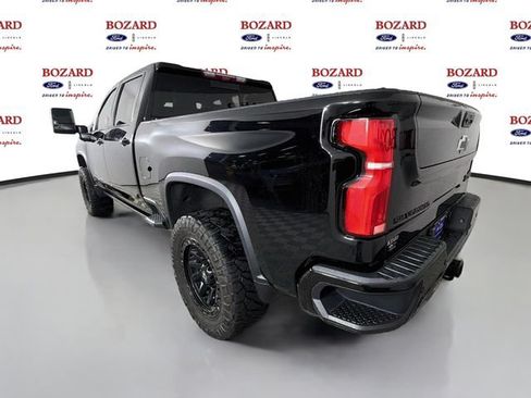 Used 2024 Chevrolet Silverado 2500 High Country w/ High Country Premium Package AWD/4WD image 6