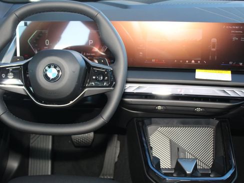 Used 2026 BMW X3 xDrive30 w/ Convenience Package image 17