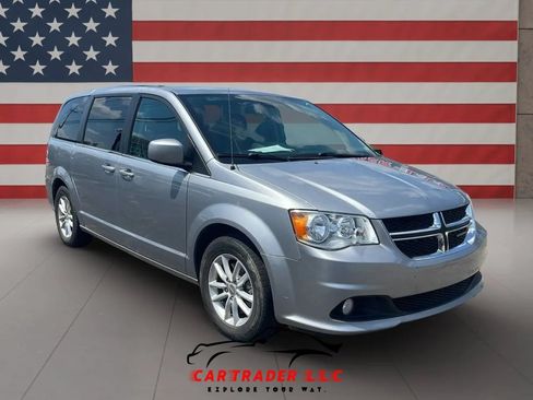 Used 2020 Dodge Grand Caravan SXT FWD image 7