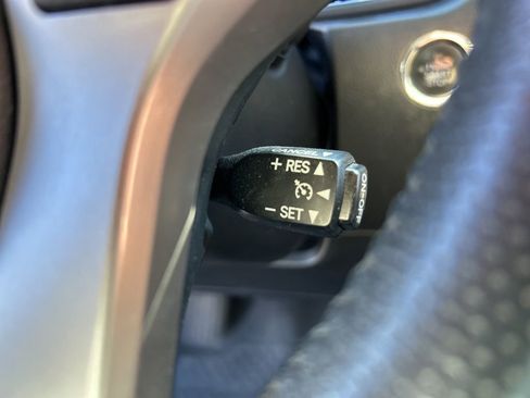 Used 2019 Toyota 4Runner Limited image 25