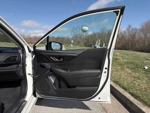 Used 2022 Subaru Legacy Premium image 22