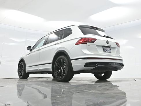 Used 2023 Volkswagen Tiguan SE R-Line FWD image 47