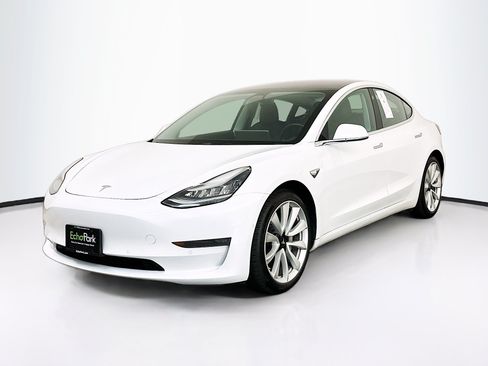 Used 2018 Tesla Model 3 Long Range AWD/4WD image 3