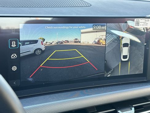 New 2025 Hyundai Sonata Limited image 19