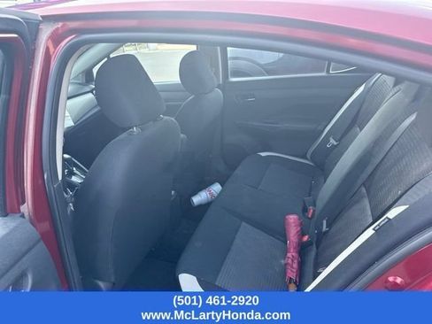 Used 2020 Nissan Versa SV FWD image 5