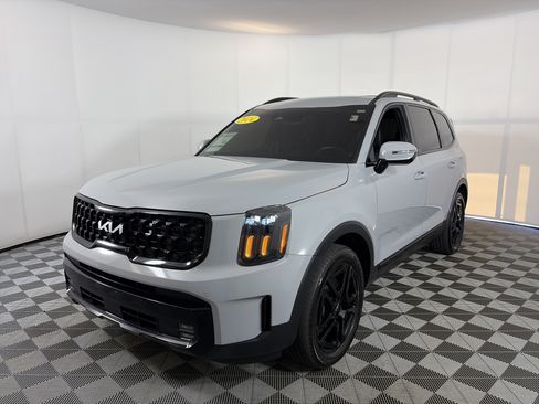 Certified 2024 Kia Telluride SX X-Line AWD/4WD image 2