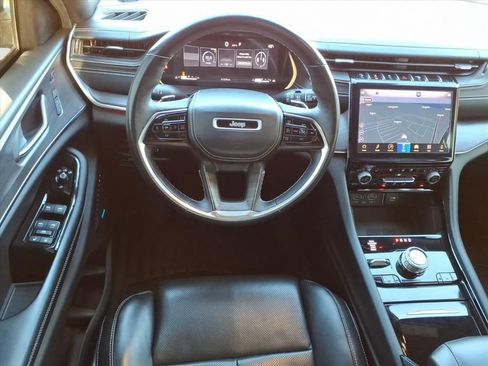 Used 2021 Jeep Grand Cherokee L Overland w/ Luxury Tech Group IV image 9