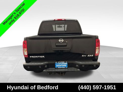 Used 2020 Nissan Frontier SV AWD/4WD image 6