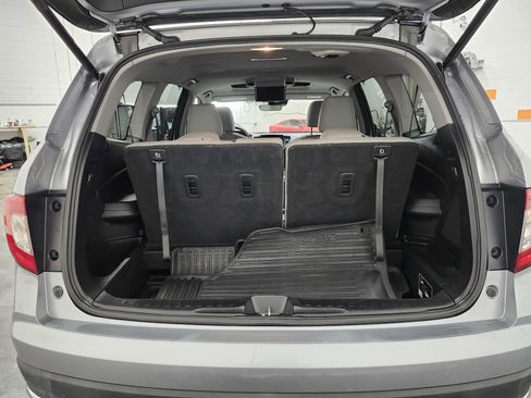 Used 2021 Honda Pilot Touring image 27