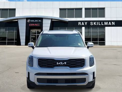 Used 2025 Kia Telluride S AWD/4WD image 2