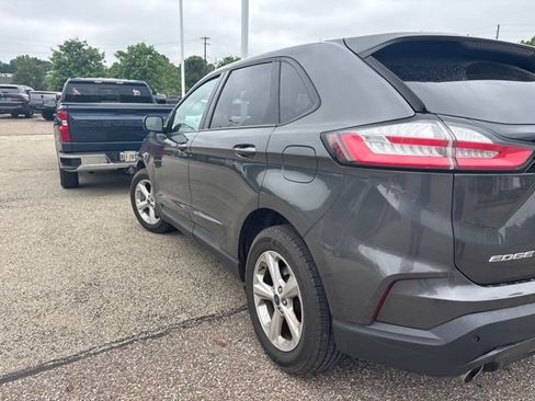 Used 2020 Ford Edge SE AWD/4WD image 4