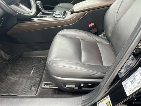 Used 2023 MAZDA CX-30 AWD 2.5 S w/ Premium Package image 22