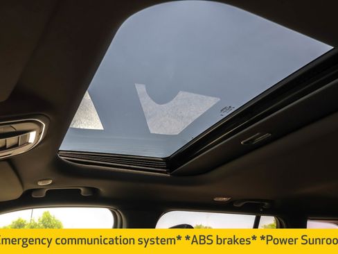 New 2025 Jeep Grand Cherokee Altitude image 7