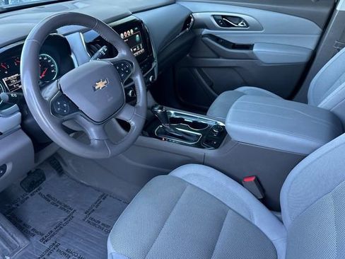 Used 2019 Chevrolet Traverse LT image 14