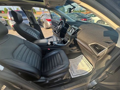 Used 2016 Ford Edge SEL w/ Equipment Group 201A image 10