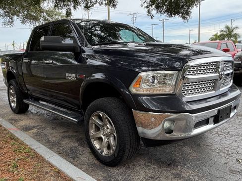 Used 2015 RAM 1500 Laramie w/ Convenience Group RWD image 11