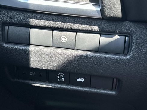 New 2026 Nissan Rogue SV FWD image 27
